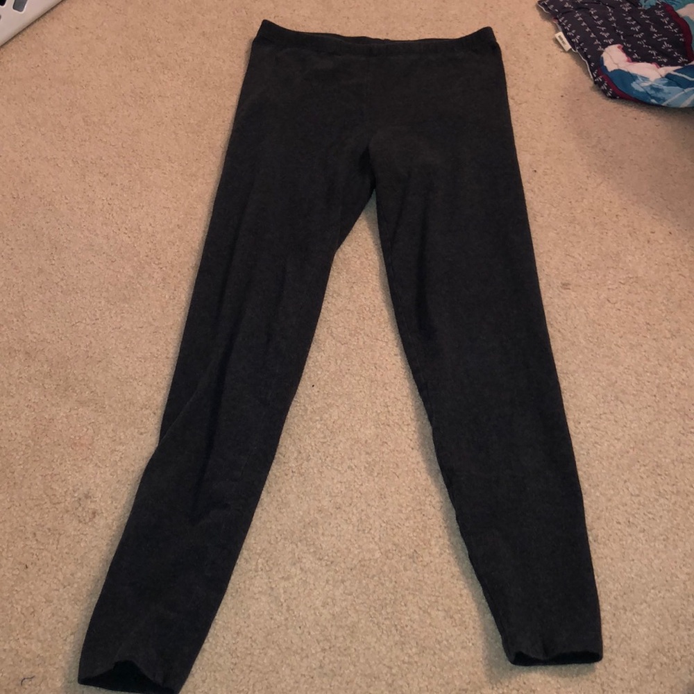 Gray leggings